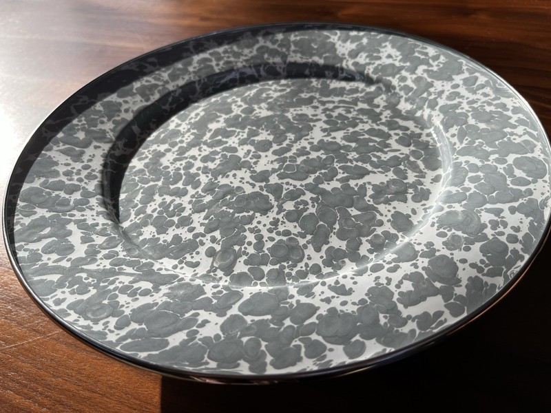 Golden Rabbit Enamelware Cake Stand Grey Swirl gallery
