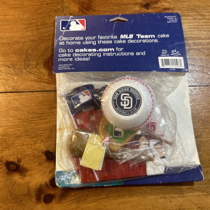 NEW – 2016 MLB Padres DecoPac Cake Topper Decoset HOME RUN Discontinued