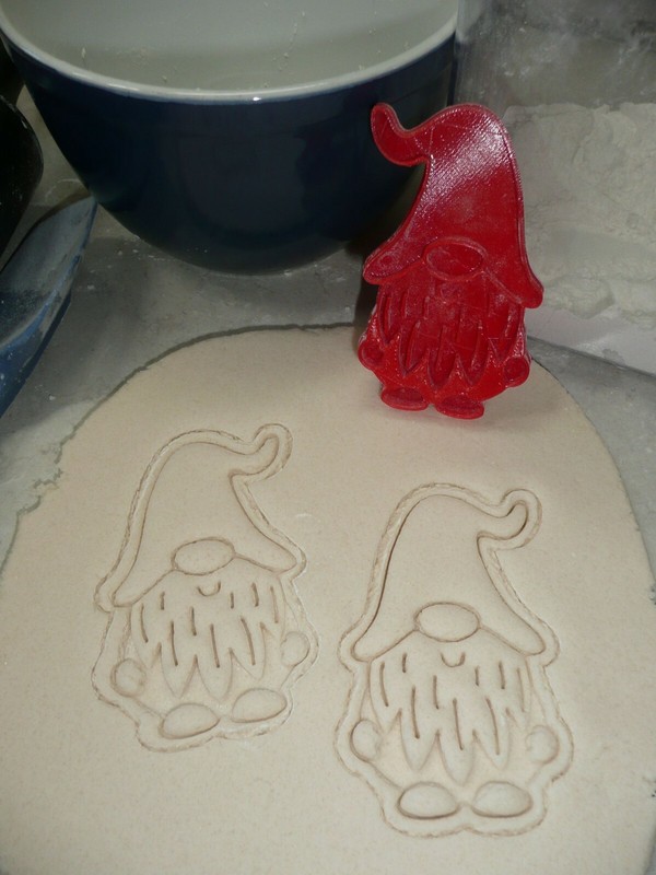 GNOME 3 DWARF GOBLIN MYTHICAL CREATURE COOKIE STAMP EMBOSSER MADE IN USA PR4507 gallery