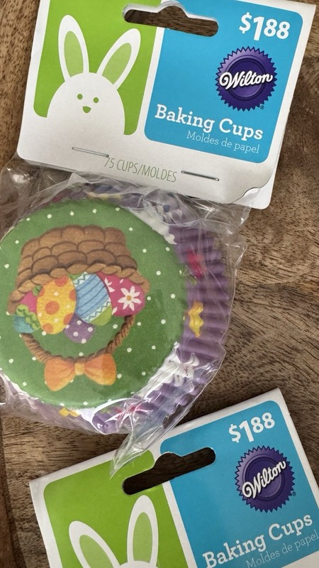 Lot Of Easter Cupcake Decorating Paper Cups - Wilton Peeps- NEW gallery