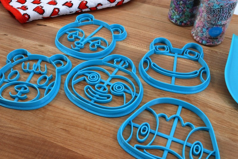 Animal Crossing Villagers Set 2 Cookie Cutters - Henry, Leif, Maple, Molly, gallery