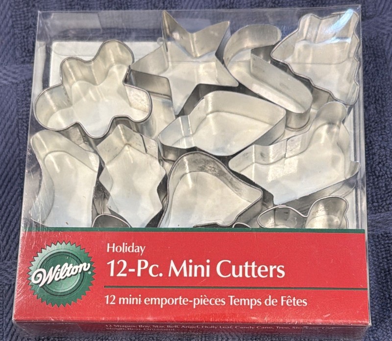 New Wilton 12-Piece Holiday Mini Cookie Cutter Set metal cookie cutters
