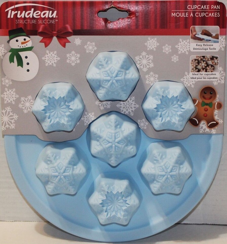 Structure Silicone Christmas Candy Mold Gnome, Snowflake, Gingerbread