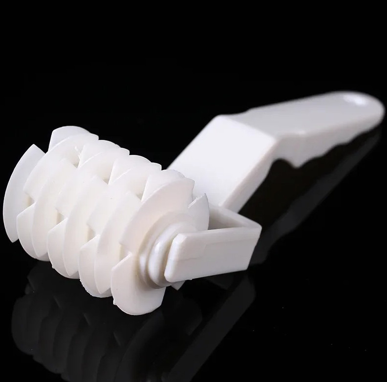 1 pc Pizza Lattice Roller Cutter Pastry Dough Grid Baking Tool gallery