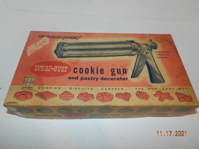 Vintage Wear Ever Cookie Gun and Pastry Decorator Trigger Quick Catalog No 3365 gallery