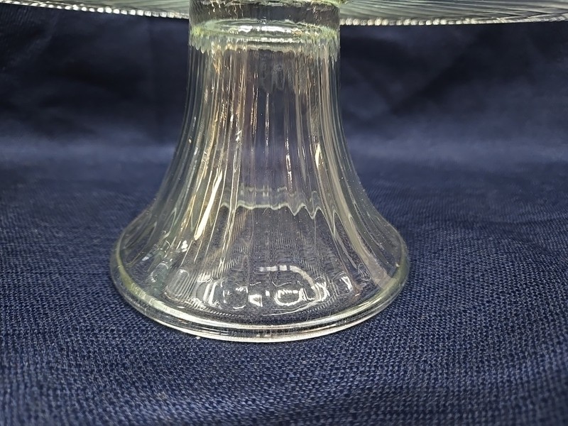 Glass Clear Cake Display Plate and Lid - Decorative Cake Display gallery