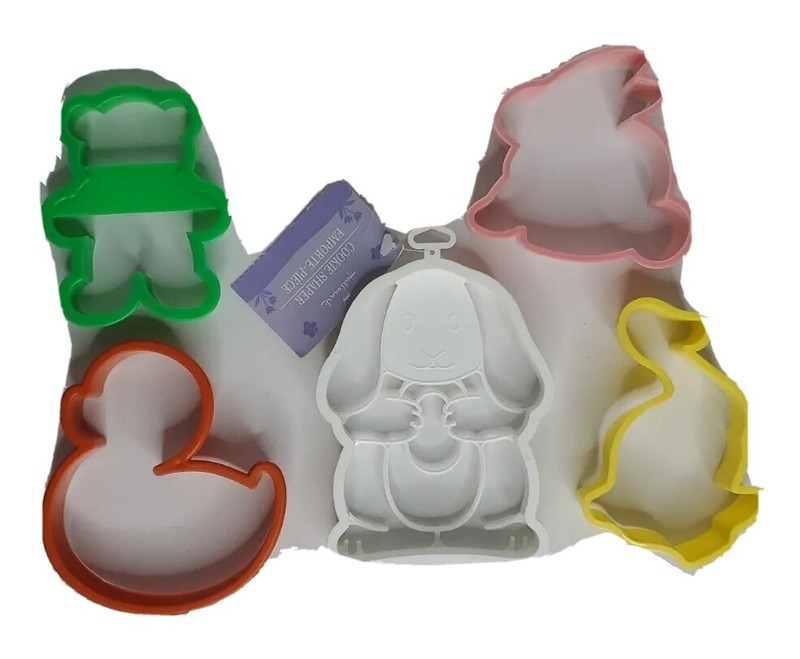 Cookie Cutters 5 Count up to 5″ Size Animal Shapes Dog Duck Bear Bunny Plastic