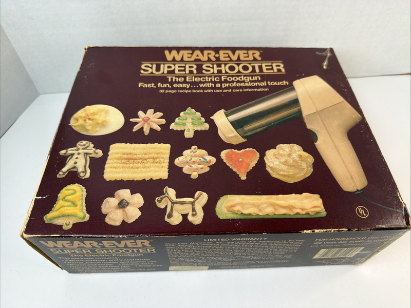 Vintage Wear-Ever Super Shooter 70123 Electric Cookie Press Tested Working