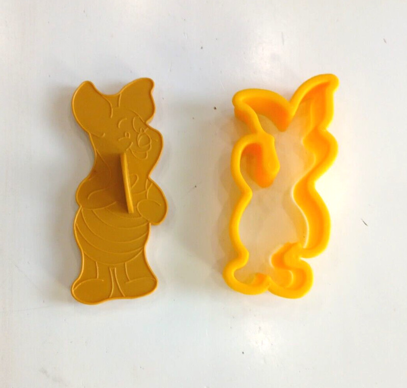 Plastic Piglet Cookie Cutter & Stamp from beloved Winnie the Pooh gallery