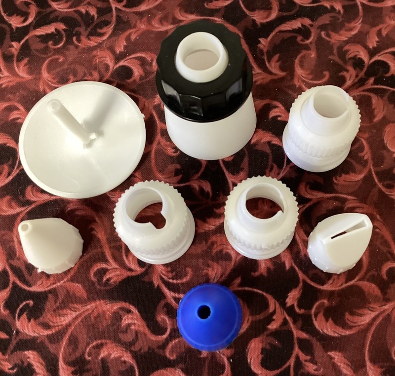 VTG 1970’s Wilton Sugar Plum Partial Decorating Kit AND More gallery