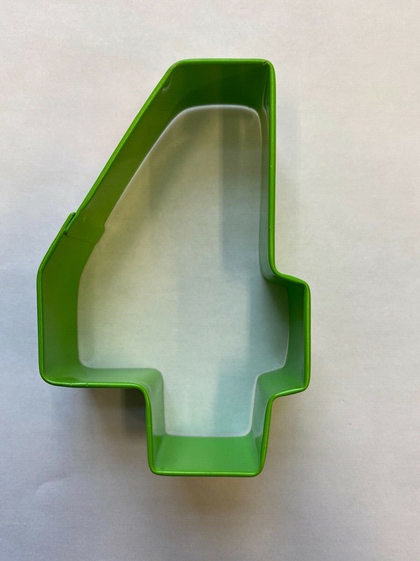 1 Celebrate it number four ( # 4 ) cookie cutter birthday cookies party supply