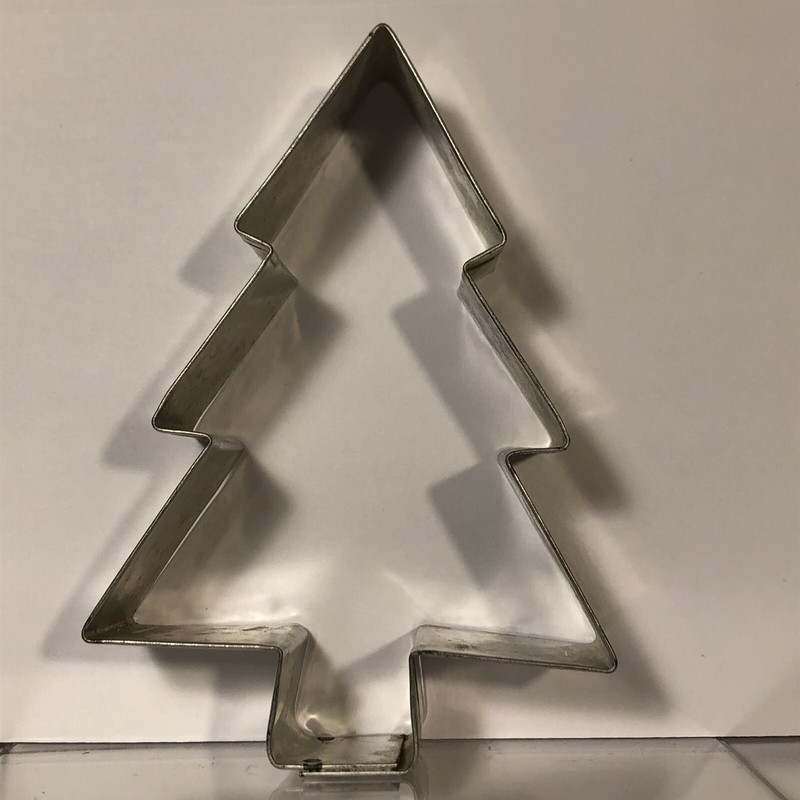 Lot of 12 Vintage Metal Christmas Cookie Cutters Rolled Edge 2 1/2-4 3/4” gallery