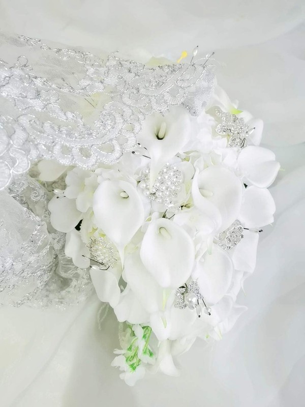 Iffo Calla Lilies Simulation Rose Diamonds Pearl Bride Wedding Bouquet White 09 gallery