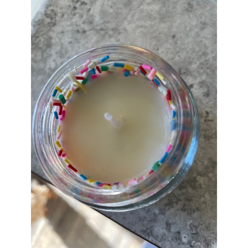 Birthday Candle Canned Handpoured Scented Candle5.5 oz Soy Wax gallery