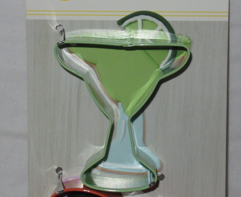 WILTON 3-Piece Cookie Cutter Set Metal SUMMER Sandal Sunglasses Margarita recipe gallery