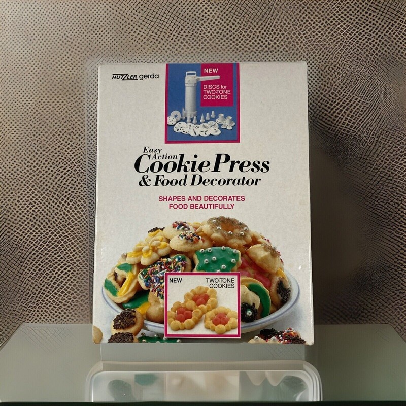 Hutzler Gerda Cookie Press & Food Decorator Easy Action Shapes Two Tone Vtg NOS gallery