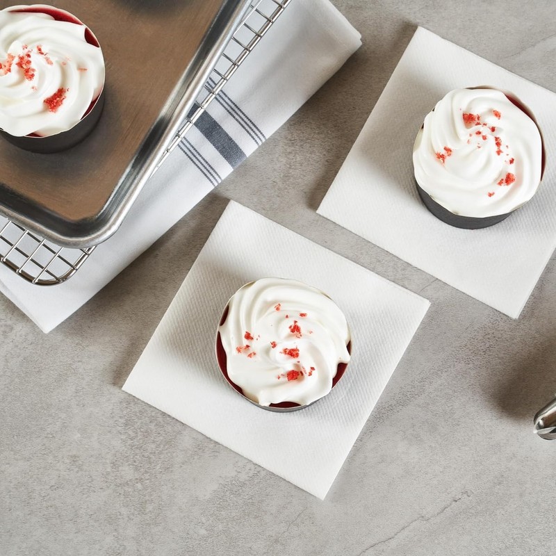 Panificio 6 Ounce Cupcake Wrappers, 200 Scalloped Baking Cups Restaurantware NEW gallery