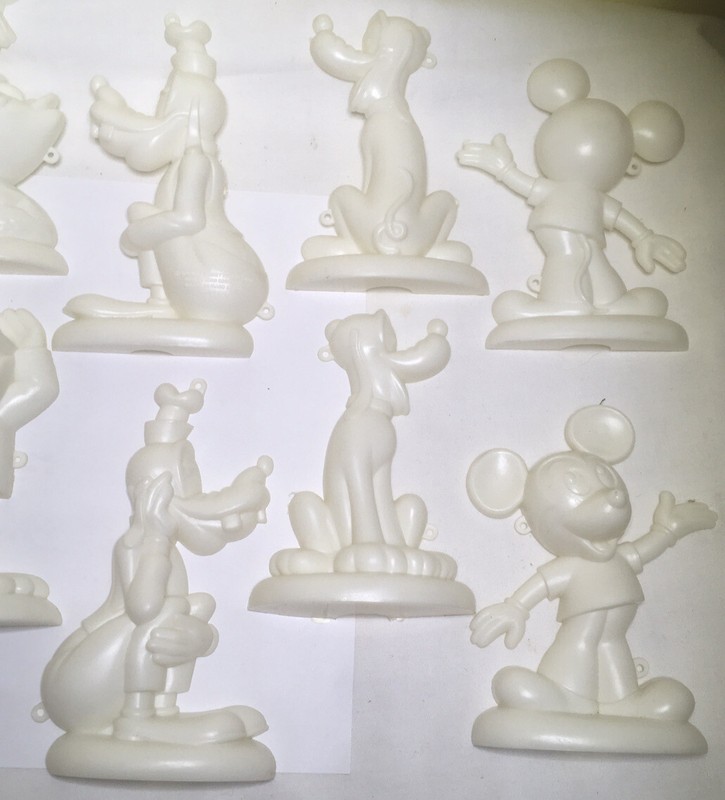 Vintage Disney Characters Sugar Molds WILTON Cake Baking Decorating Craft 1972 gallery