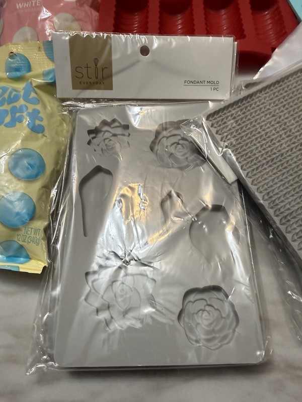 4 New Baking Silicone Cake Decoration Mold