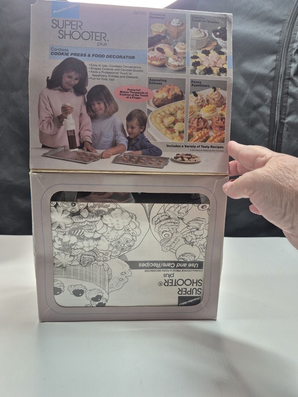 Proctor Silex Super Shooter Plus Cordless Cookie Press & Food Decorator gallery
