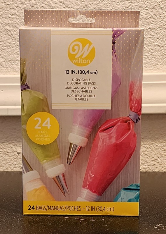 12-Inch Disposable Decorating Bags for Piping and Decorating with Assorted Ic…