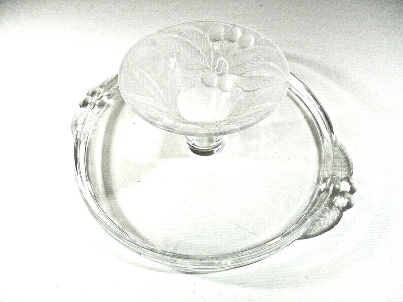 Glass Cake Dip Stand Embossed Cherries Dip/Stand Section & Handles Diameter 29cm