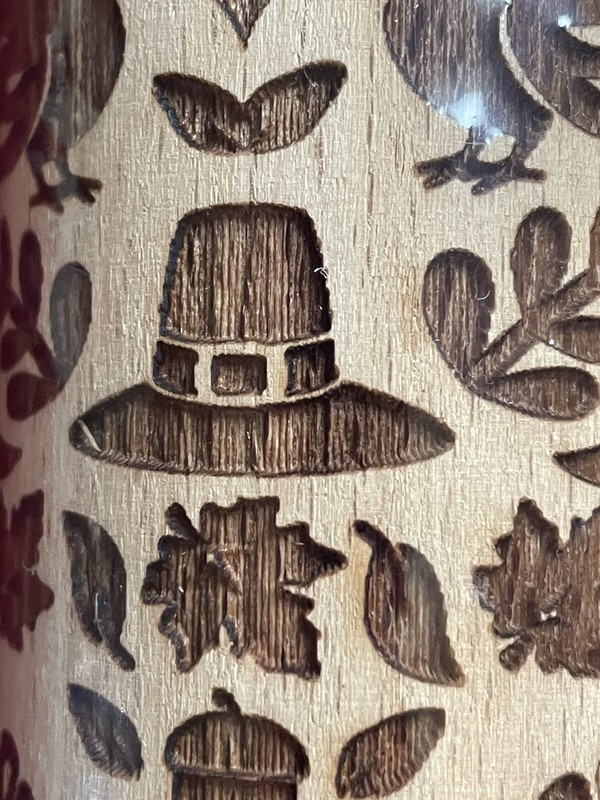 Rolling Pins Danbury Mint Year Of Cheer Embossed 17” Thanksgiving Christmas NEW gallery