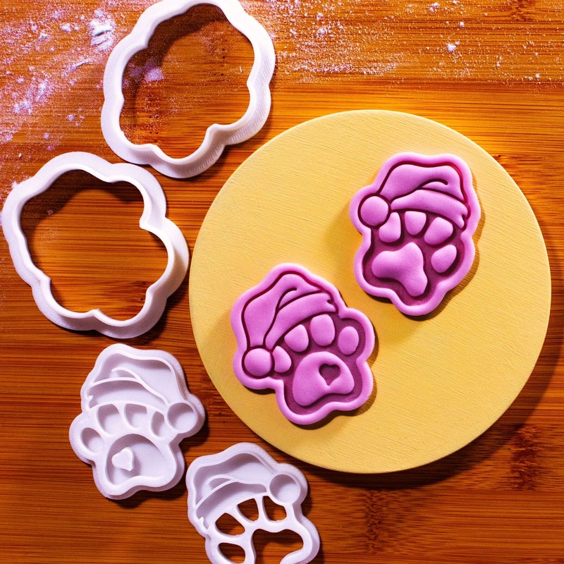 Santa Paw Mini 2″ Cookie Cutter & Stamp Set Christmas Dog Treats Festive Winter
