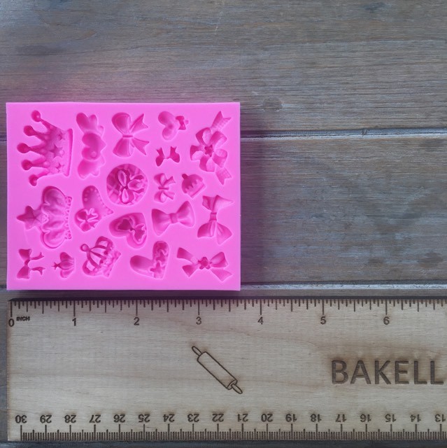 Bows Crowns Hearts Pendants Silicone Mold | Bakell® gallery