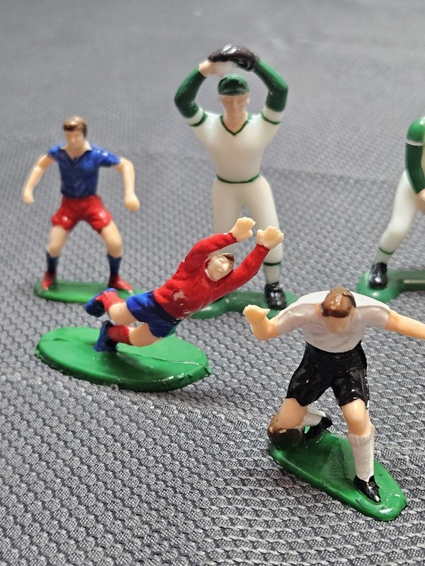 Vtg Lot Of 10 Wilton Baseball And Soccer Cake Toppers gallery