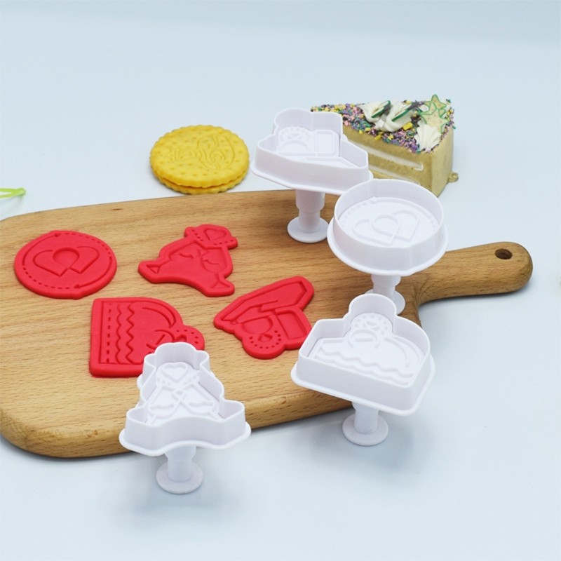 4 Pieces 3D Valentine s Day Theme Cookie Cutters Set for Baking Gift Durable gallery