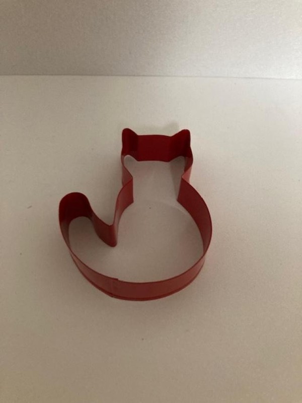 Red Metal Cookie Cutter - Shape - Kitty Cat with Body - Medium Size gallery