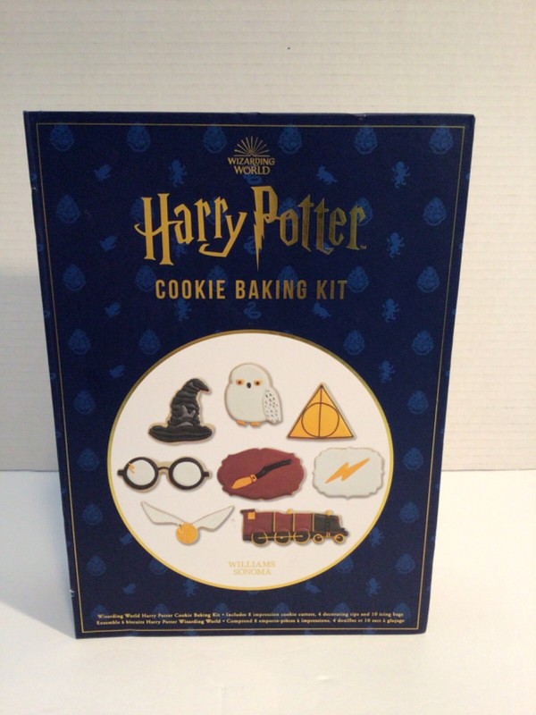 William Sonoma Wizarding World Harry Potter Cookie Baking Kit