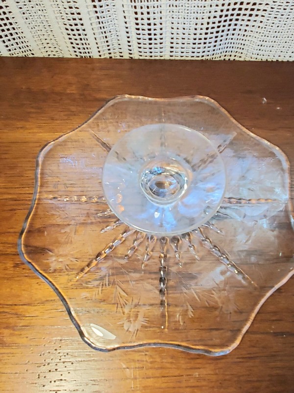 Beautiful Vintage Floral Etched 11 In. Viking Crystal Petite Pedestal Cake Plate gallery