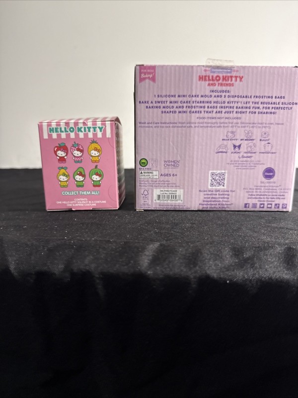 Hello Kitty and Friends Donut Shoppe Mini Cake Making Set & Dress Up Squishy gallery