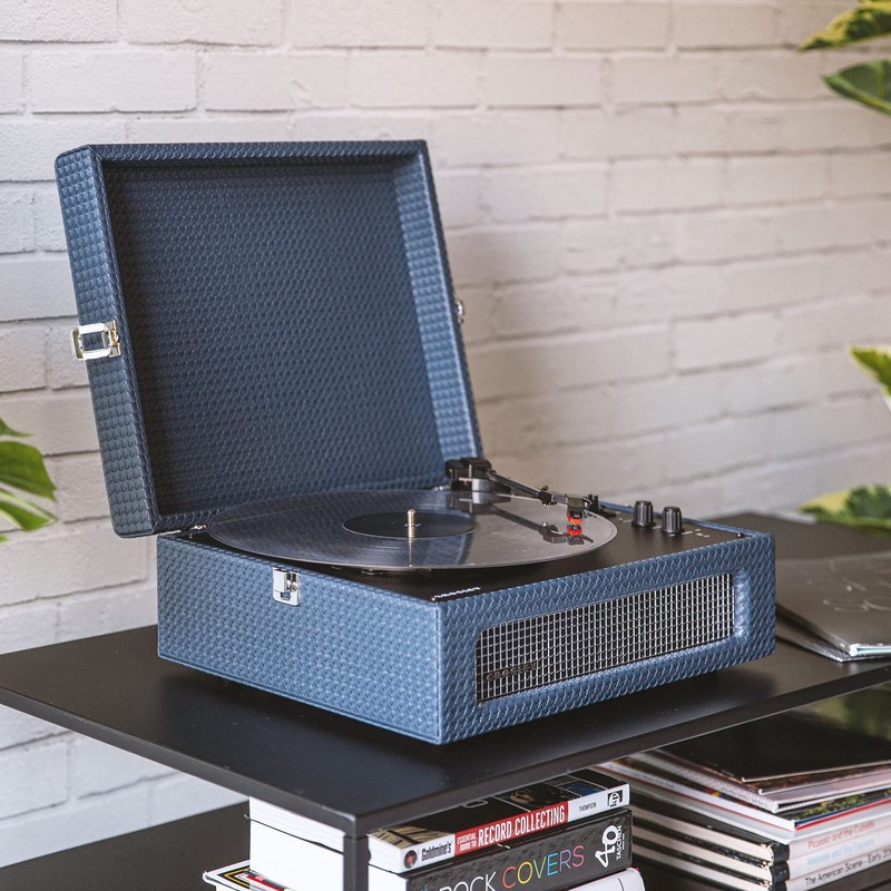 Crosley Cr8017B-Ny Voyager Vintage Portable Vinyl Record Player Turntable gallery