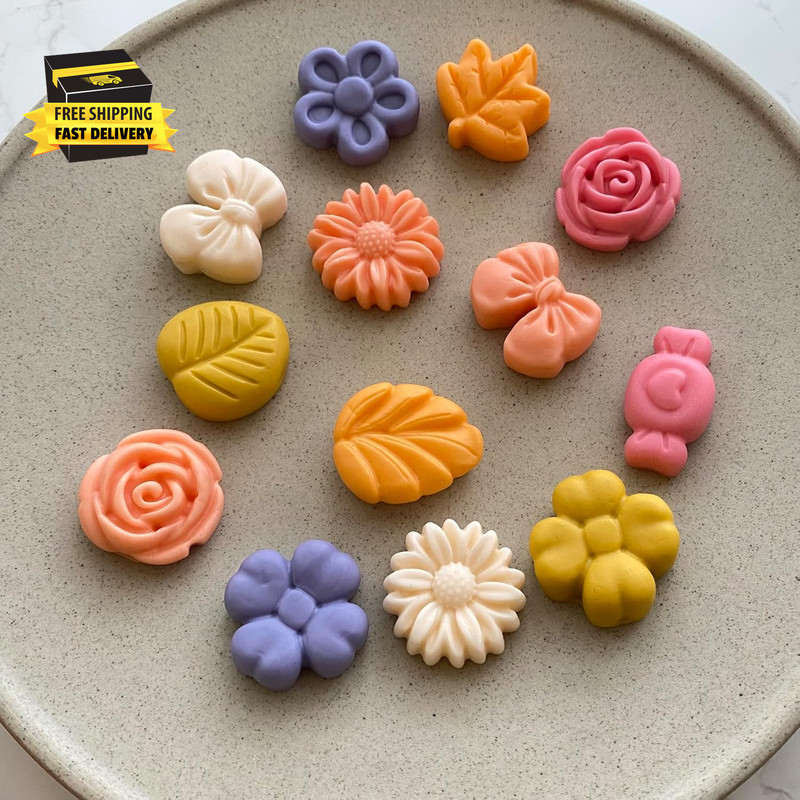Flower Candy Molds Silicone 2PCS Daisy Flower Chocolate Molds Tulip Flower Mold gallery