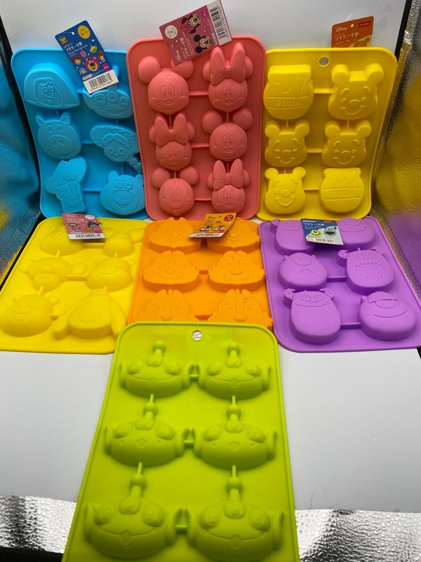 *New* Disney Daiso Silicone Cake Candy Clay Playdoh Chocolate Soap Mold gallery