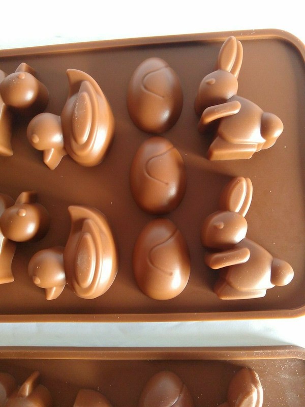 Easter Silicon Molds (2) Pack Egg Bunny Rabbit Duck 14-Hole Chocolate Soap Ice gallery
