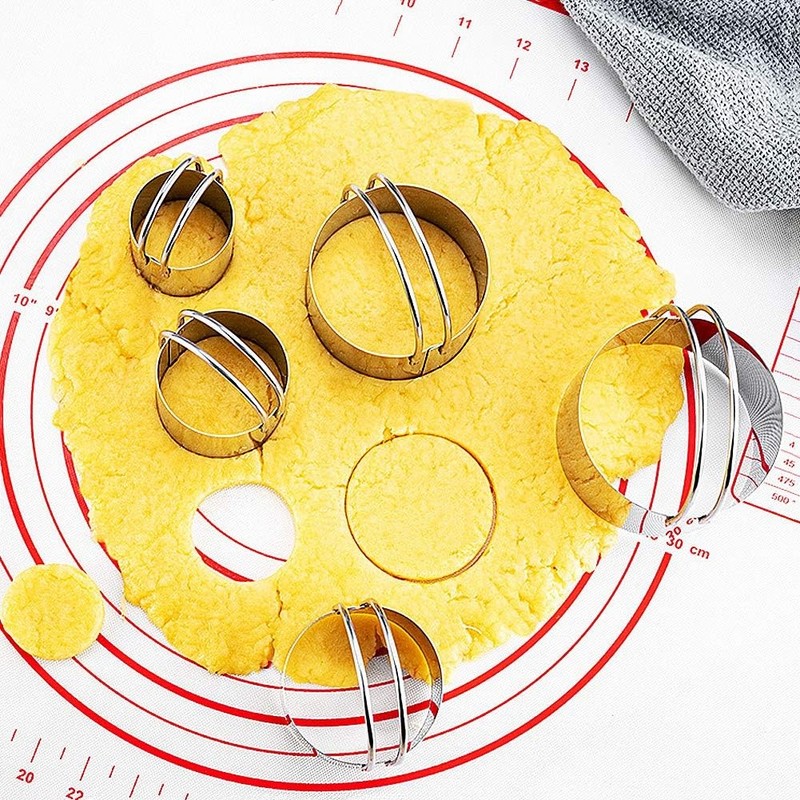 5 Piece 1.75-3.25in Handle Cookie Cutter Set Kitchen gallery