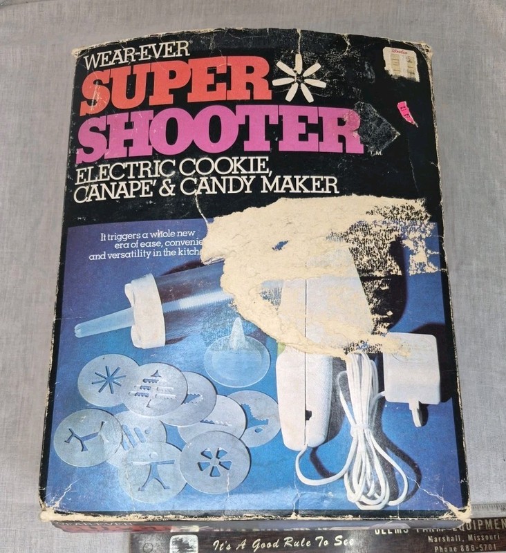 Vintage Wear-Ever Super Shooter No. 70001 Electric Cookie Canapé Candy Maker