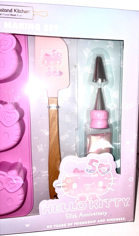 Hello Kitty 5oth Anniversary Cupcake Baking Gift Set Collectors Edition 9pcs New gallery