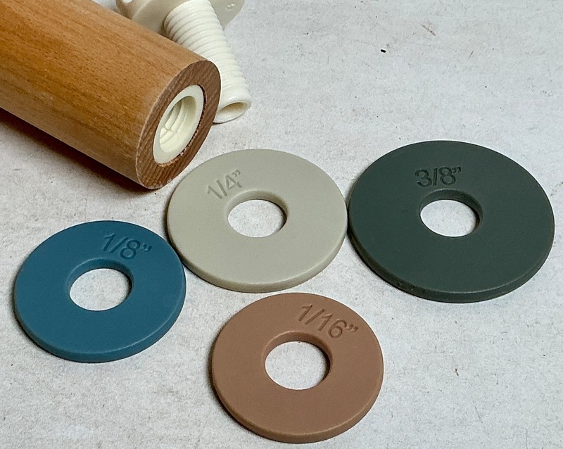 Figmint Adjustable Wooden Rolling Pin w Measurement Guide & Thickness Rings Exc gallery