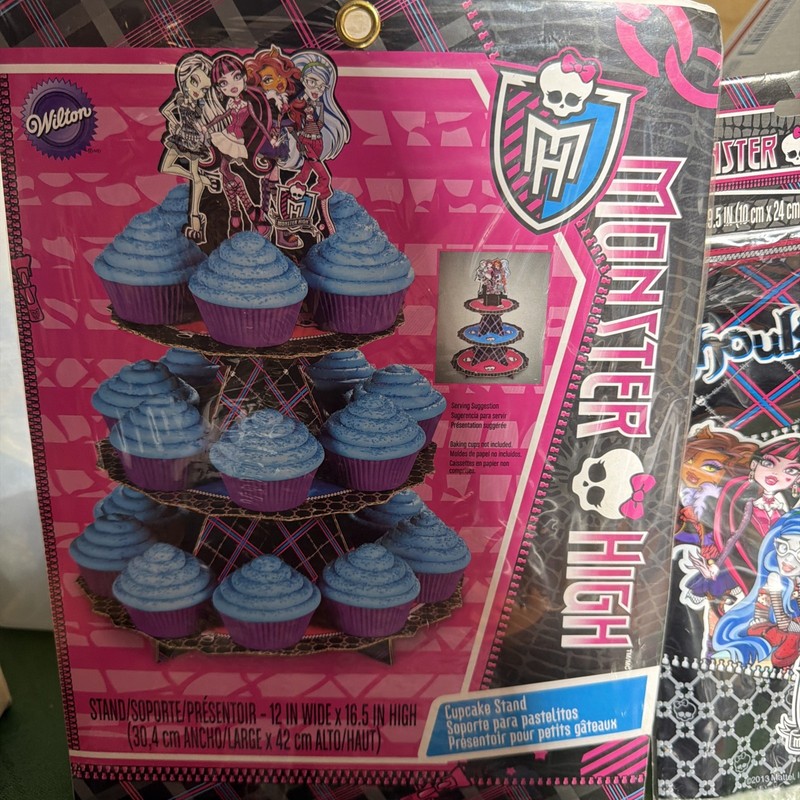 Monster High Cupcake Stand, 50 Holders 48 Picks Bags Candle Birthday Party Decor gallery