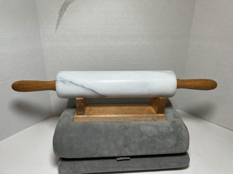 INTERPUR 10 INCH MARBLE ROLLING PIN With STAND