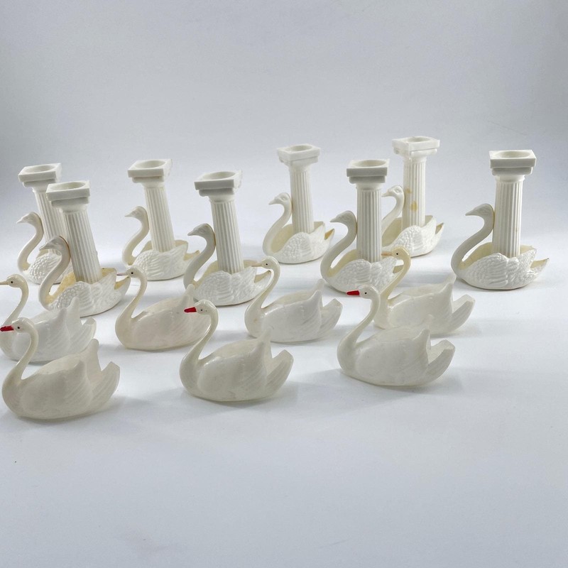 Wilton White Swan Pillar Cake Separators #779 Unbranded Small Decorative Swans
