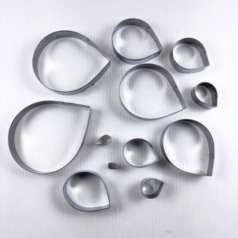 Teardrop/Raindrop Cookie Cutter Set Stainless Folded Edge Craft Supplies 12 Pc gallery