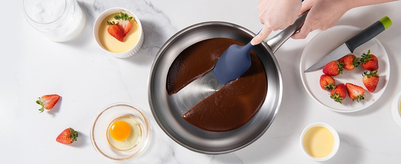 600ºF Heat Resistant Silicone Spatulas: Flexible gallery