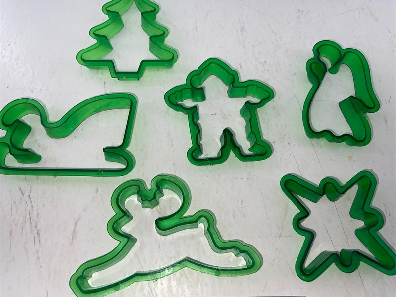 Global Decor Christmas Cookie Cutter Set Copper Plated Heavy Gauge & Plastic Set gallery