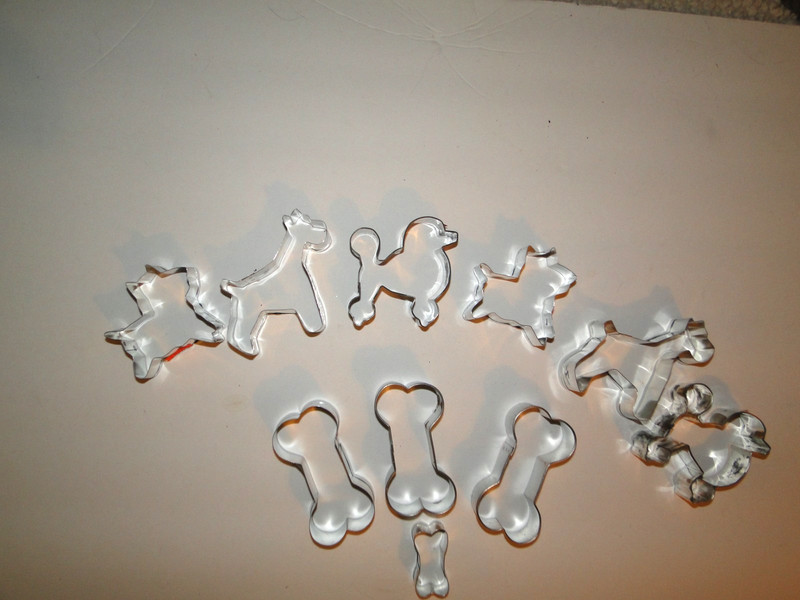 New Vintage Variety Metal Dog Themed Cookie Cutter, & Crafts. 10 pieces, Lot 5 gallery